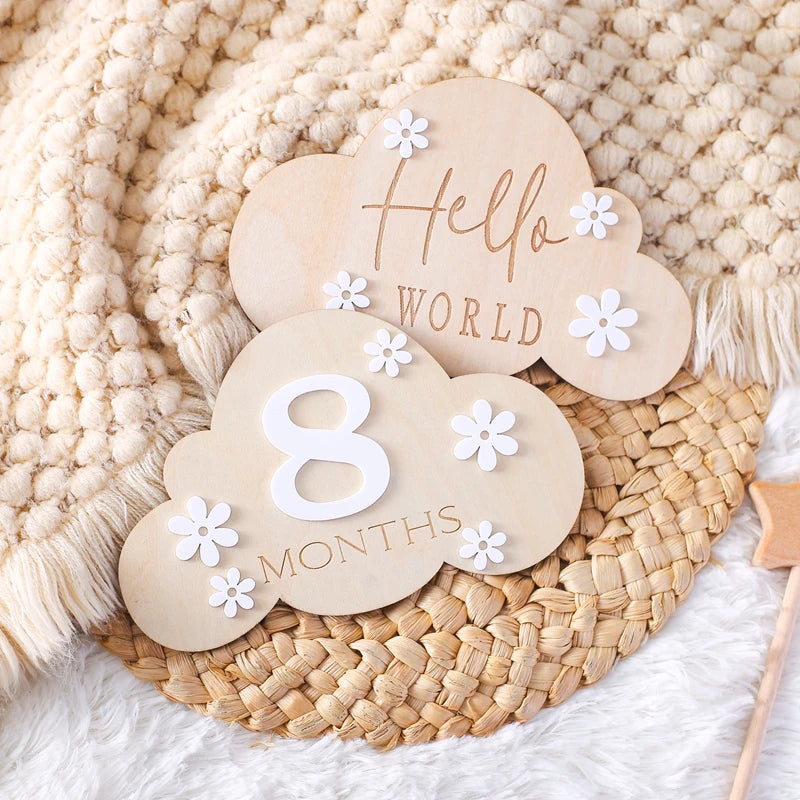 Wooden Milestone Cards – Month-by-Month Baby Photos