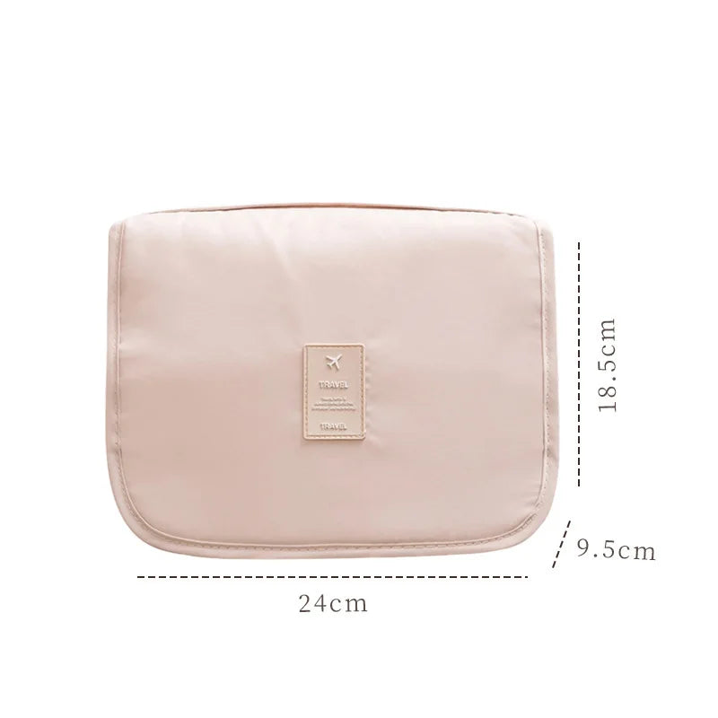 Hanging Travel Organiser – Everything in One Place